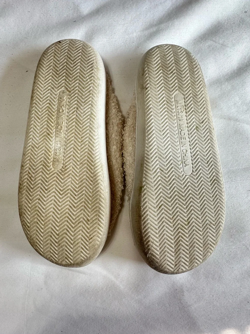 Love 83 plush cream